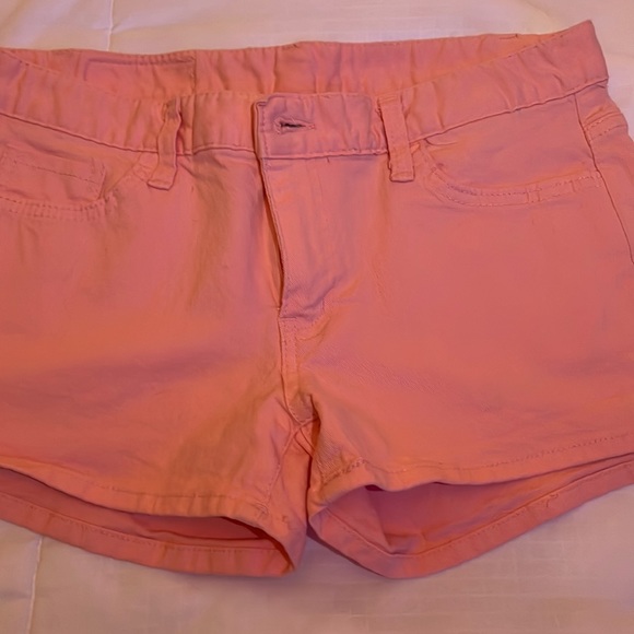 💖🍑🔥Super cute coral peachy shorts in Size 3 🍑🔥💖 - Picture 3 of 3